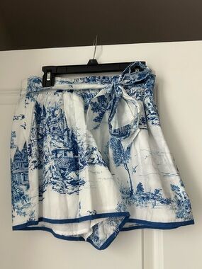 Blue and White Toile Tie-Waist Skort
